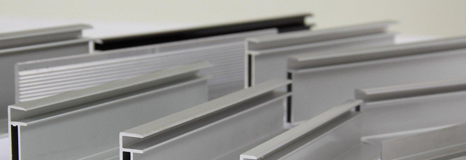 Solu��es inteligentes em alum�nio.